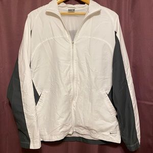 nike womens windbreaker
